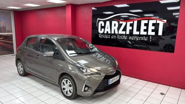 TOYOTA YARIS HYBRIDE 100cv FRANCE BUSINESS/1 ERE MAIN