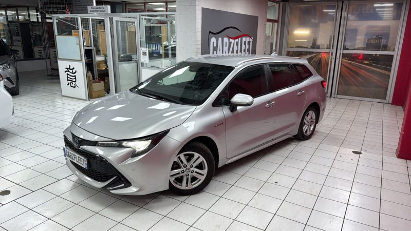 TOYOTA COROLLA TOURING SPORTS 122cv DYNAMIC BUSINESS/1 ERE MAIN/TVA RECUPERABLE