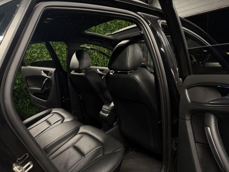 AUDI A1 PHASE 2 SPORTBACK S-LINE 1.4 TFSI 125 BOITE AUTO TOIT OUVRANT VIRTUAL COCKPIT - Garantie 1an