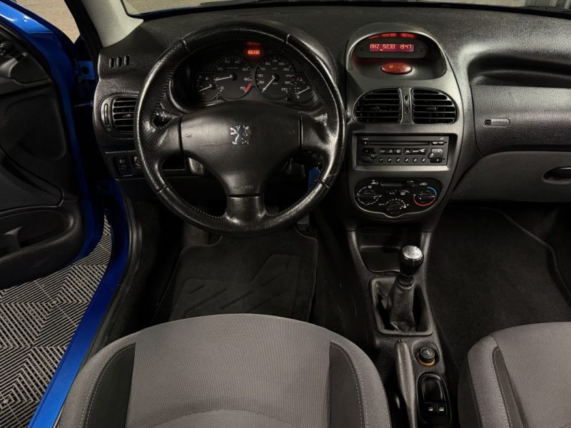 PEUGEOT 206 PHASE 2 1.4 i 75 Cv 5 PORTES / CLIMATISATION