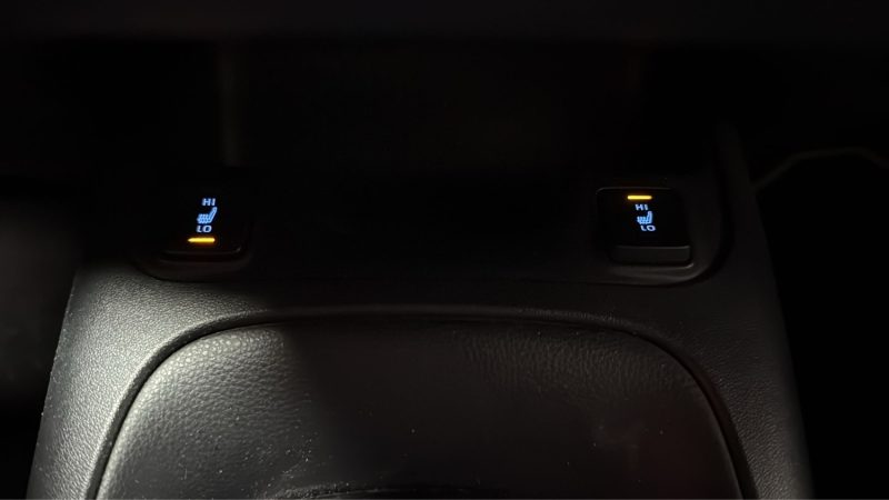 TOYOTA COROLLA BERLINE 122cv DYNAMIC BUSINESS/1 ERE MAIN/TVA RECUPERABLE