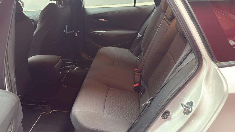 TOYOTA COROLLA TOURING SPORTS 122cv DYNAMIC BUSINESS/1 ERE MAIN/TVA RECUPERABLE
