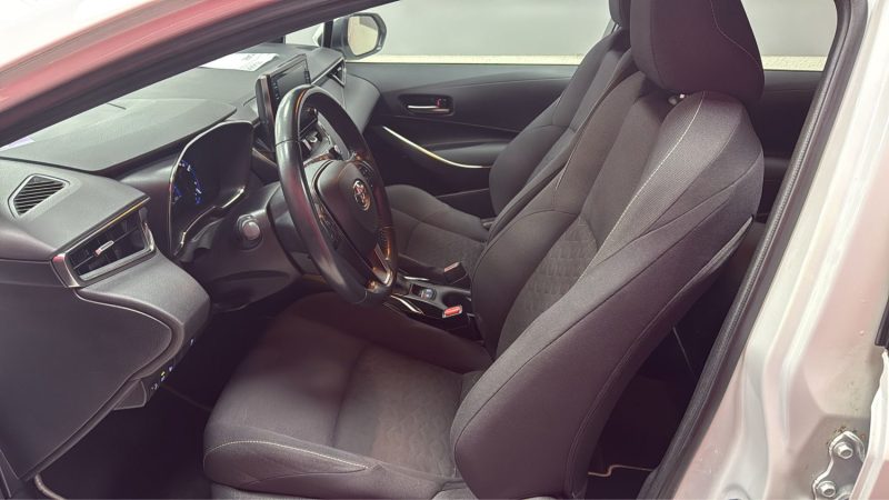 TOYOTA COROLLA TOURING SPORTS 122cv DYNAMIC BUSINESS/1 ERE MAIN/TVA RECUPERABLE