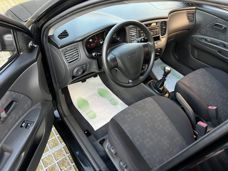 KIA RIO II 1.5 CRDI 110 Cv 44 900 Kms REELS / DEFAUT MOTEUR - FRAIS A PREVOIR LIRE L ANNONCE