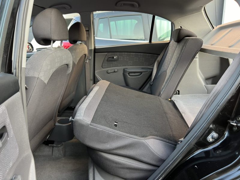 KIA RIO II 1.5 CRDI 110 Cv 44 900 Kms REELS / DEFAUT MOTEUR - FRAIS A PREVOIR LIRE L ANNONCE