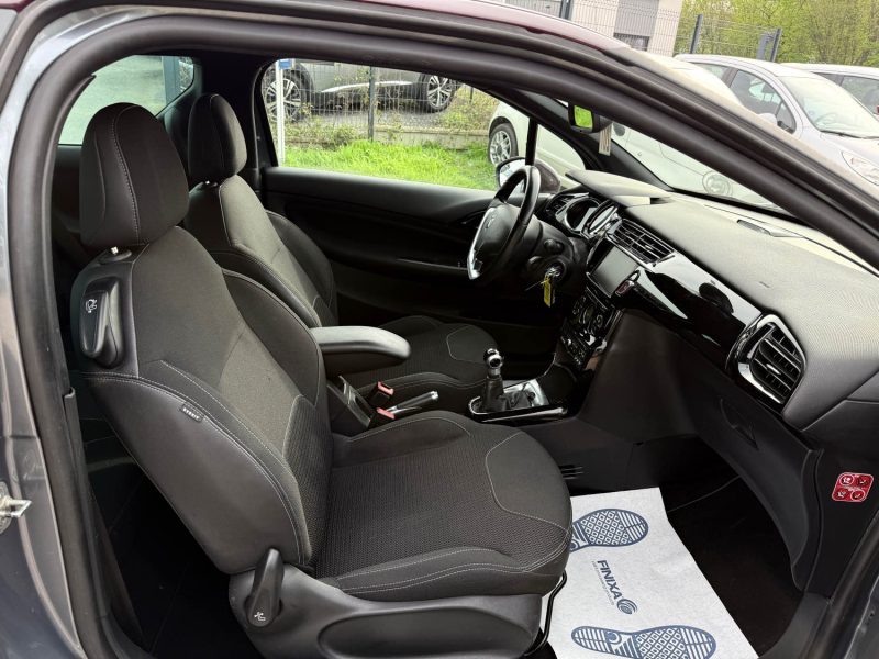 Citroën DS3 1.6 VTI 120 So Chic Airdream / 1 main / Révisée & Garantie 6 mois / Radar AR / Régulateu