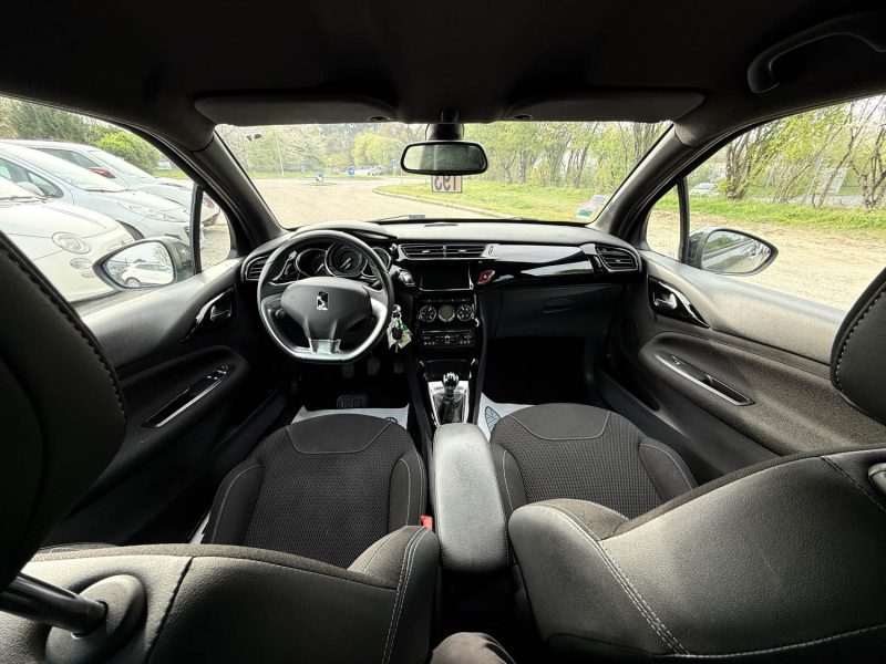 Citroën DS3 1.6 VTi 120ch Airdream So Chic - Révisée & garantie 6 mois / Radar Ar - Bluetooth / Navi