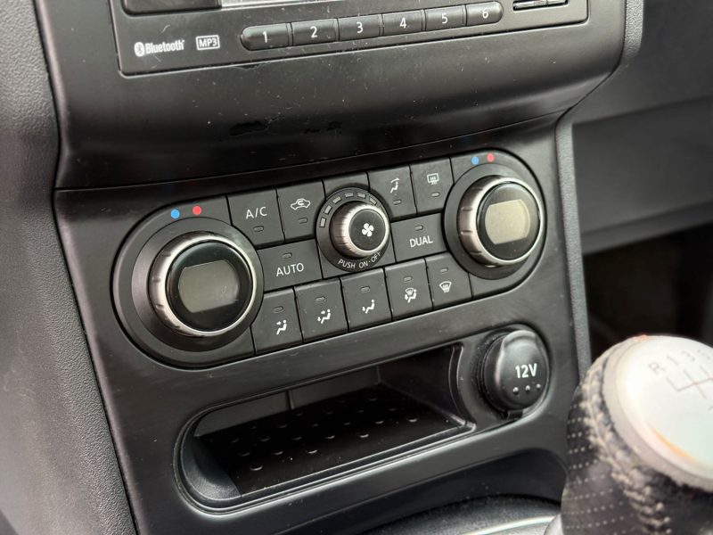 Nissan Qashqai 1.6 dCi 130 ch Connect Edition – Révisée &  garantie 6 mois / Attelage AR / Régulateu