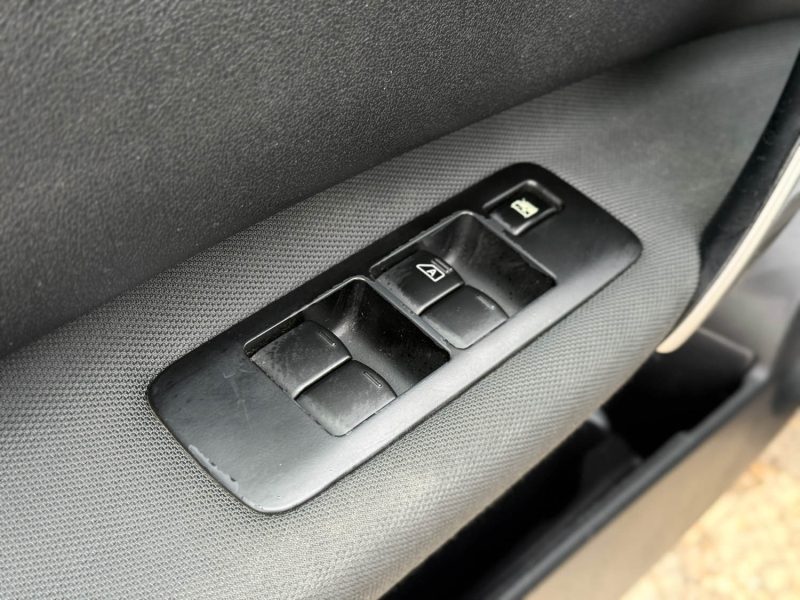 Nissan Qashqai 1.6 dCi 130 ch Connect Edition – Révisée &  garantie 6 mois / Attelage AR / Régulateu