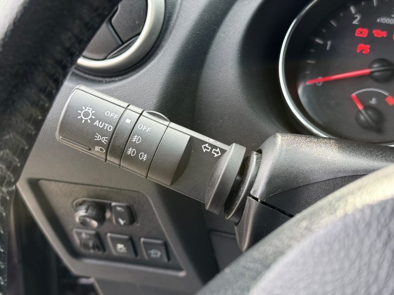 Nissan Qashqai 1.6 dCi 130 ch Connect Edition – Révisée &  garantie 6 mois / Attelage AR / Régulateu