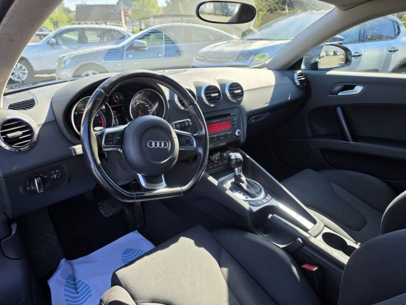 AUDI TT 2.0 TFSI COUPE 2010 - 112935 KM