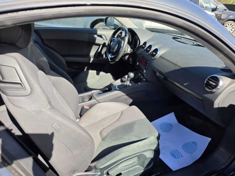 AUDI TT 2.0 TFSI COUPE 2010 - 112935 KM