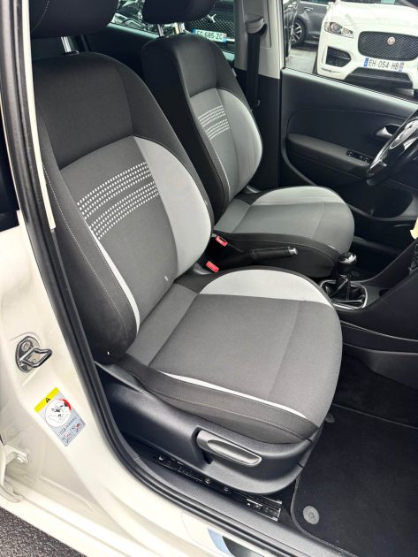 VOLKSWAGEN POLO V 1.6 TDI 90CH LIFE 5P 2013