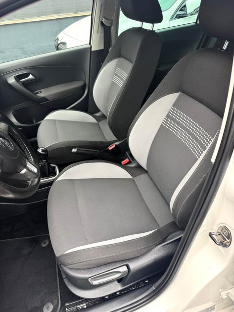 VOLKSWAGEN POLO V 1.6 TDI 90CH LIFE 5P 2013
