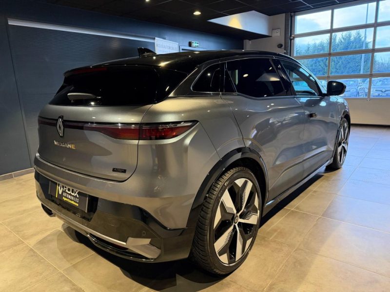 RENAULT MEGANE TECHNO EV60 220 OPTIMUM CHARGE / POMPE A CHALEUR / soh 97% 