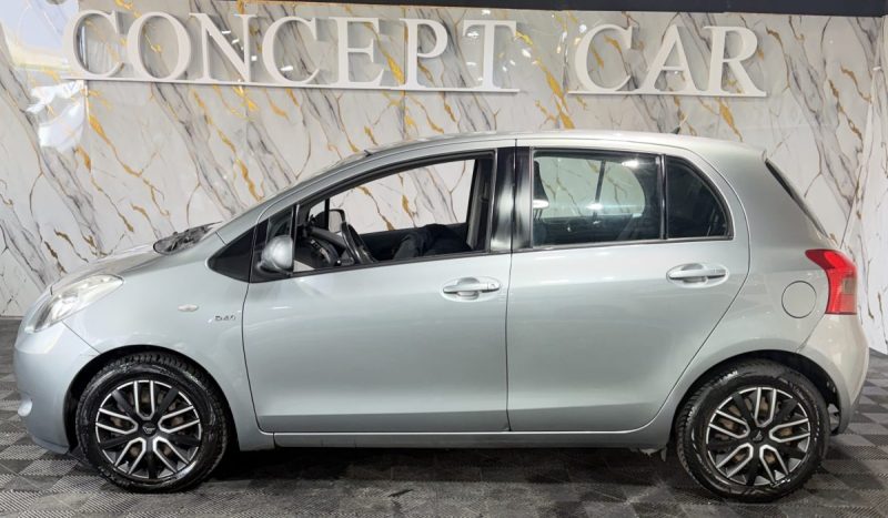 TOYOTA YARIS 1.4 D-4D SOL 2007 - 79 992Kms - Distrib ok - Suivit TOYOTA