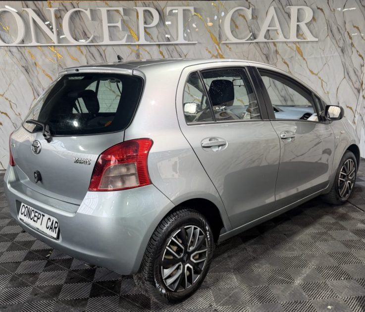 TOYOTA YARIS 1.4 D-4D SOL 2007 - 79 992Kms - Distrib ok - Suivit TOYOTA