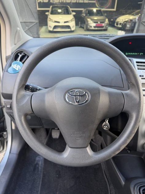 TOYOTA YARIS 1.3 VVT-I COOL 2008 -55 003Kms - Distrib ok - Parfait Etat - Suivit TOYOTA