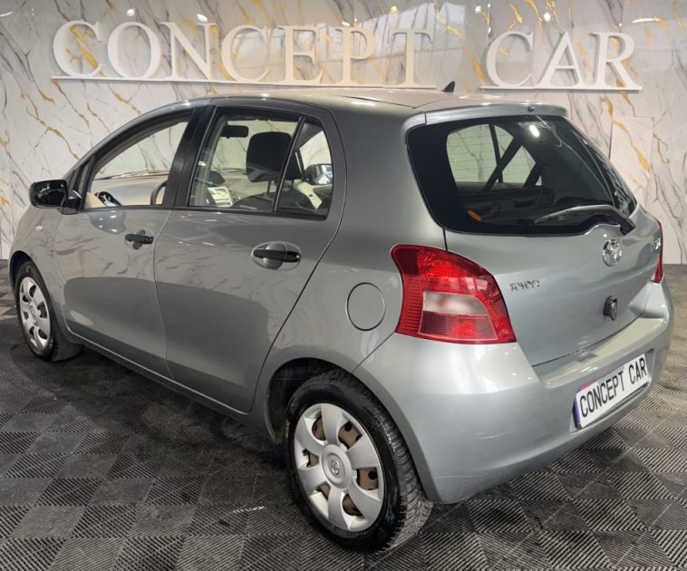 TOYOTA YARIS 1.3 VVT-I COOL 2008 -55 003Kms - Distrib ok - Parfait Etat - Suivit TOYOTA