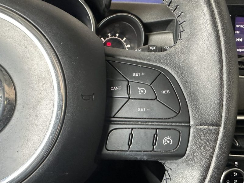 FIAT 500X 1.6 110 CH BVM / TOIT OUVRANT / CITY CROSS / 1ER MAIN  2017