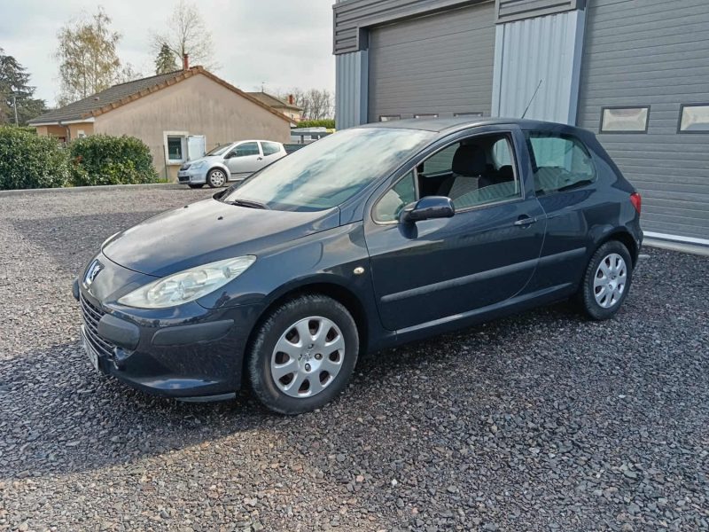 Peugeot 307 1.4 16V 90 cv Confort Pack / CLIM / Distribution neuve