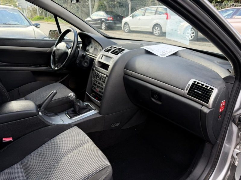PEUGEOT 407 SW 1.6 HDI 16V CONFORT 