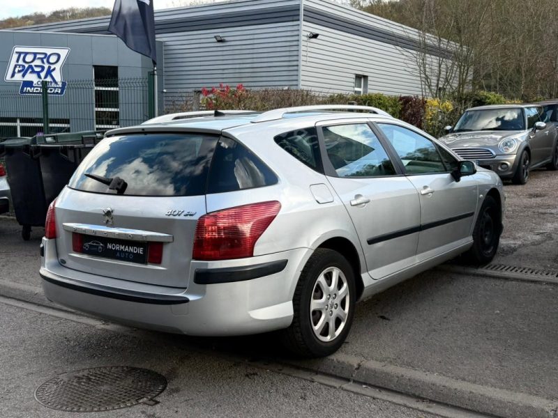 PEUGEOT 407 SW 1.6 HDI 16V CONFORT 