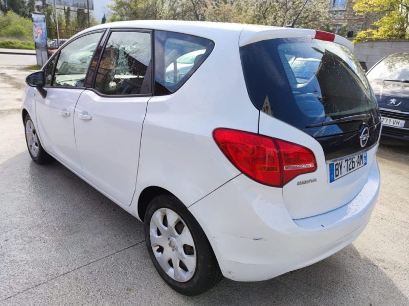 OPEL MERIVA B MONOSPACE 1.7 CDTI 2011