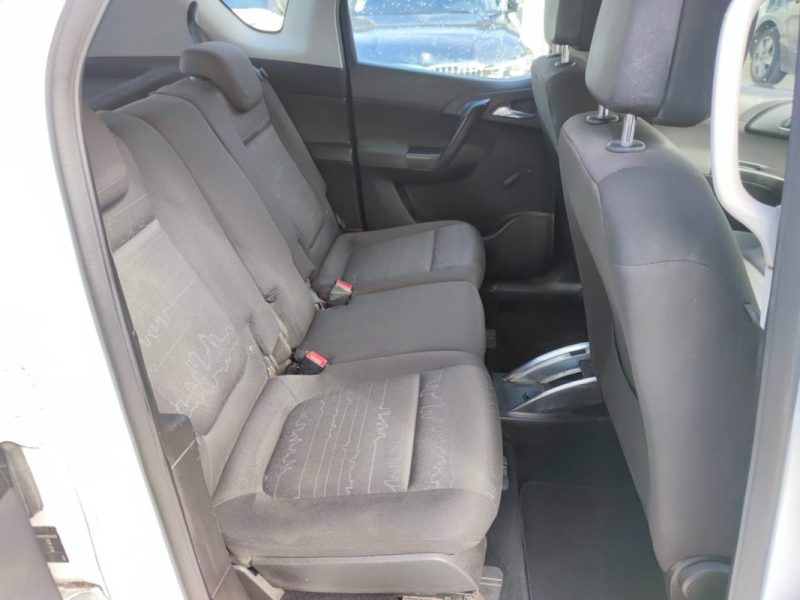 OPEL MERIVA B MONOSPACE 1.7 CDTI 2011