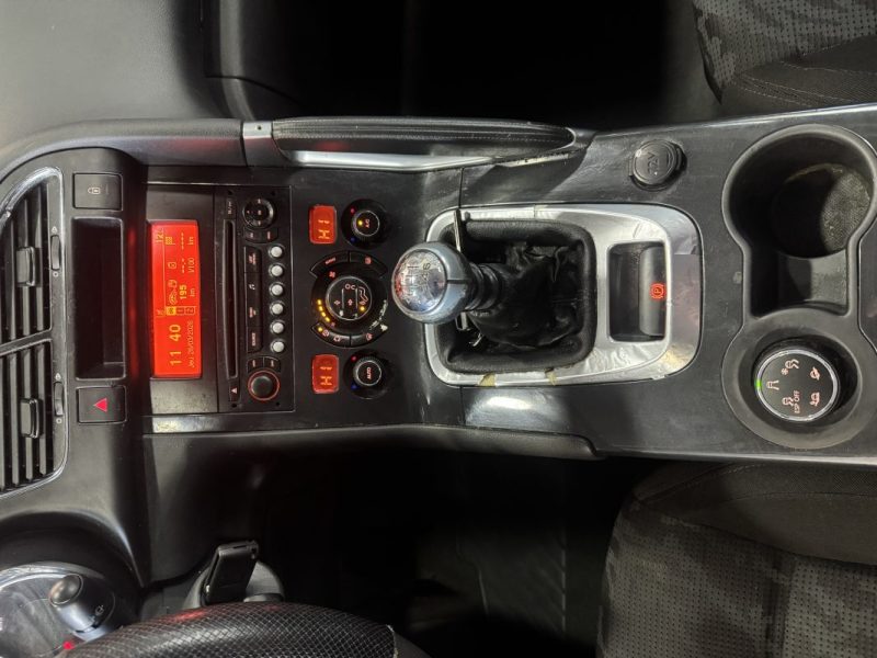 PEUGEOT 3008 1.6 HDI 16V 110 PREMIUM 2010