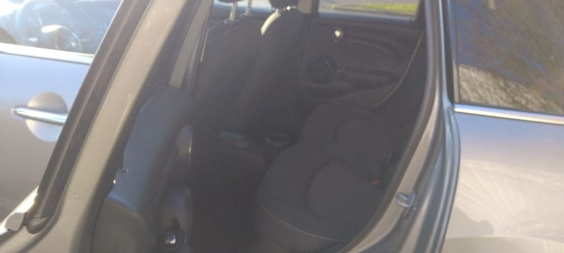 MINI COOPER D 1.6 DIESEL 115 CV AN 17 5 PORTES PROPRE 