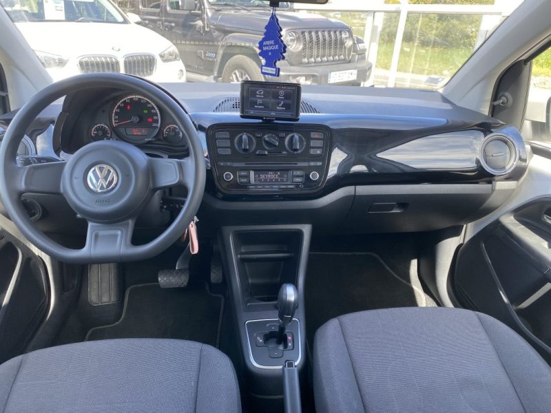 VOLKSWAGEN UP! 1.0 75CH HIGH UP! BOITE AUTO 5P -9 950 KM -1ÈRE MAIN 2013
