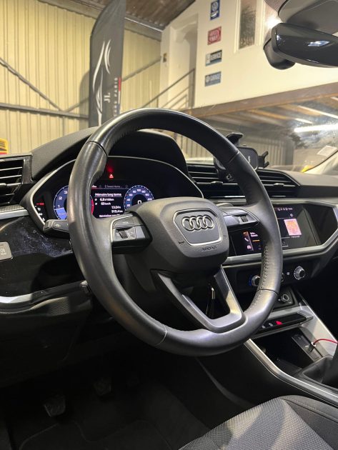 MAGNIFIQUE AUDI Q3 1.5 35TFSI 150CH (1ERE MAIN, CARNET D'ENTRETIEN COMPLET )⭐️⭐️⭐️⭐️⭐️