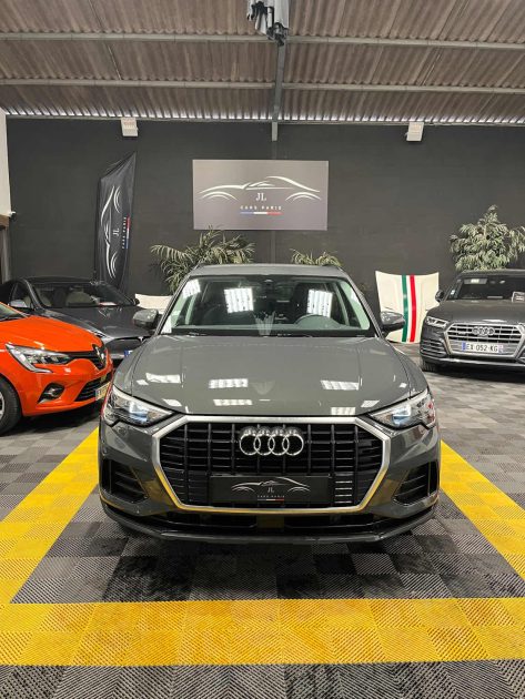 MAGNIFIQUE AUDI Q3 1.5 35TFSI 150CH (1ERE MAIN, CARNET D'ENTRETIEN COMPLET )⭐️⭐️⭐️⭐️⭐️