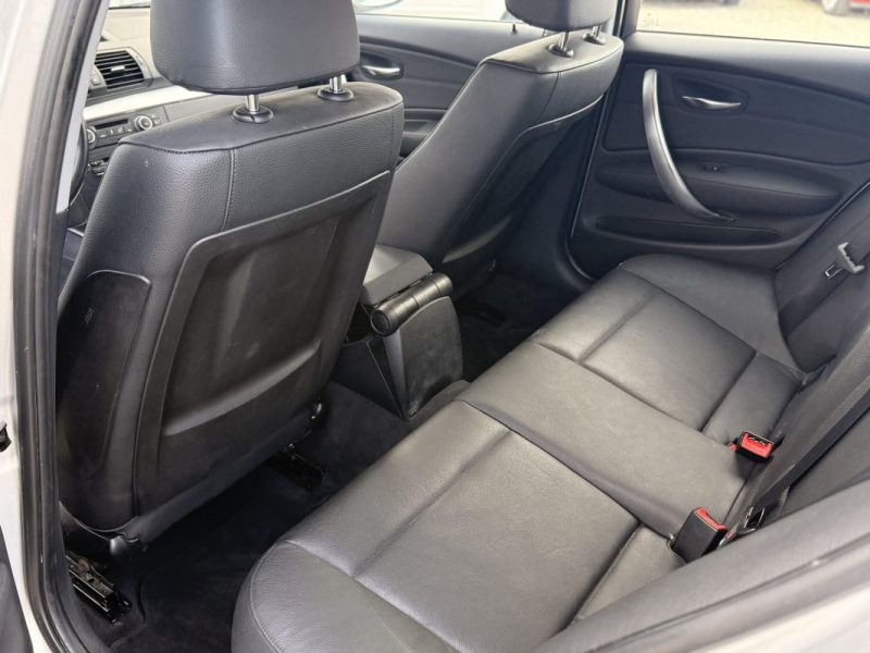 B.M.W. SERIE 1 118D  2.0D - 16V 143CV TURBO BOÎT AUTO 2010 156 706KM 2010