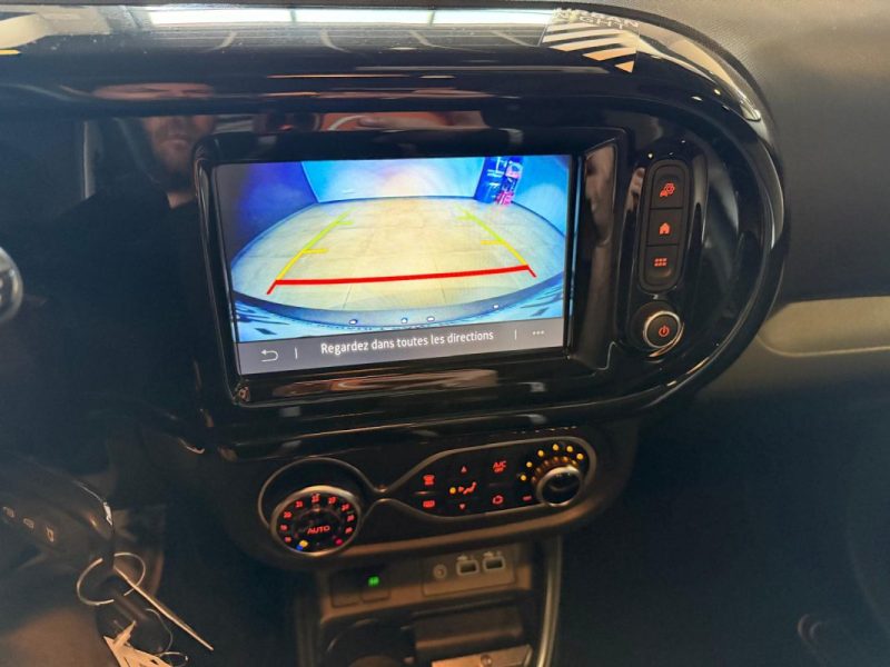 RENAULT TWINGO III SL URBAN NIGHT E-TECH 100% ÉLECTRIQUE / TOIT OUVRANT  / SOH 97%