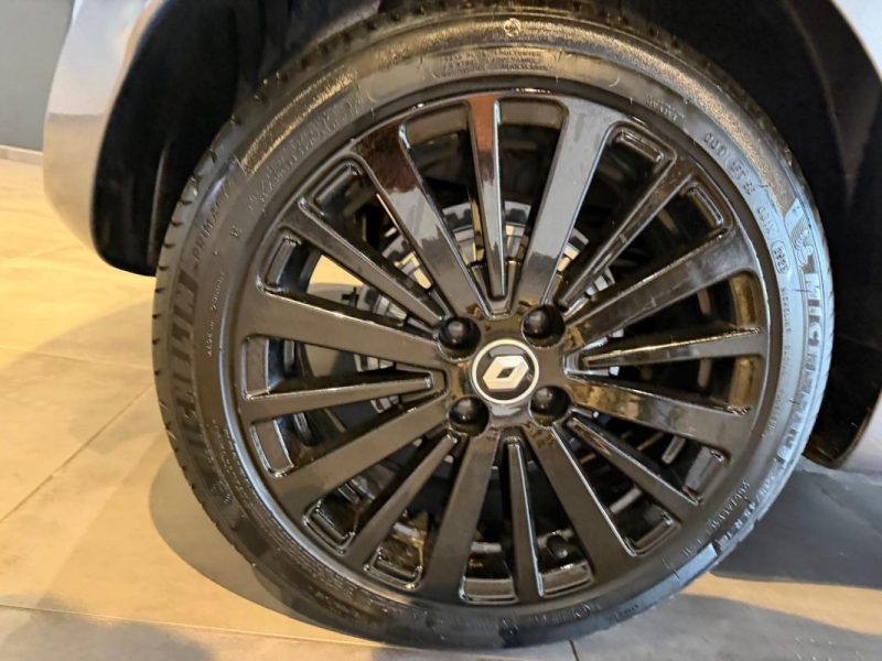 RENAULT TWINGO III SL URBAN NIGHT E-TECH 100% ÉLECTRIQUE / TOIT OUVRANT  / SOH 97%