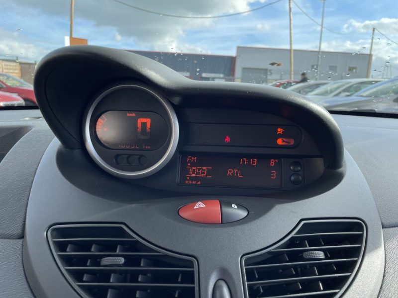 RENAULT TWINGO II 1.2 L 75CV    GARANTIE 3/12 MOIS 2009