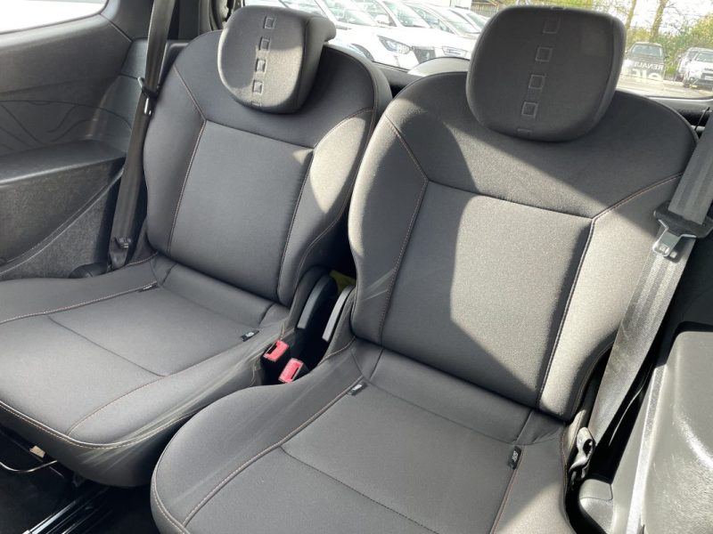 RENAULT TWINGO II 1.2 L 75CV    GARANTIE 3/12 MOIS 2009