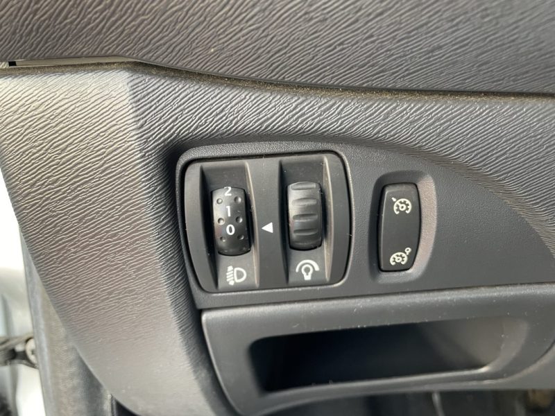 RENAULT TWINGO II 1.2 L 75CV    GARANTIE 3/12 MOIS 2009