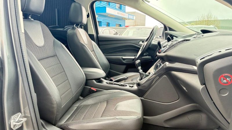 Ford Kuga 2.0 TDCi 163ch Titanium 4x4 