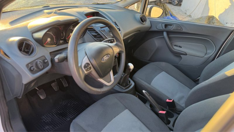 FORD FIESTA 1400 TDCI 68 AMBIENTE 2011