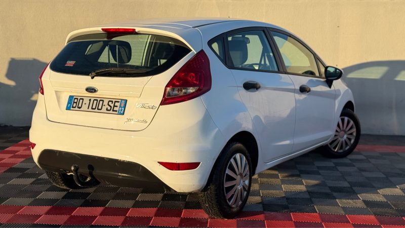 FORD FIESTA 1400 TDCI 68 AMBIENTE 2011