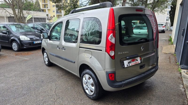 RENAULT KANGOO II 1.6 16V 105 EXPRESSION, *Clim*,*régulateur de vitesse*, *Familial*