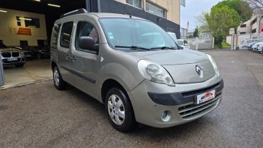 RENAULT KANGOO II 1.6 16V 105 EXPRESSION, *Clim*,*régulateur de vitesse*, *Familial*