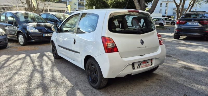 Renault twingo 2  1.2l expression eco2 75ch, *Bluetooth*, *Clim auto*, *Idéale jeune conducteur*