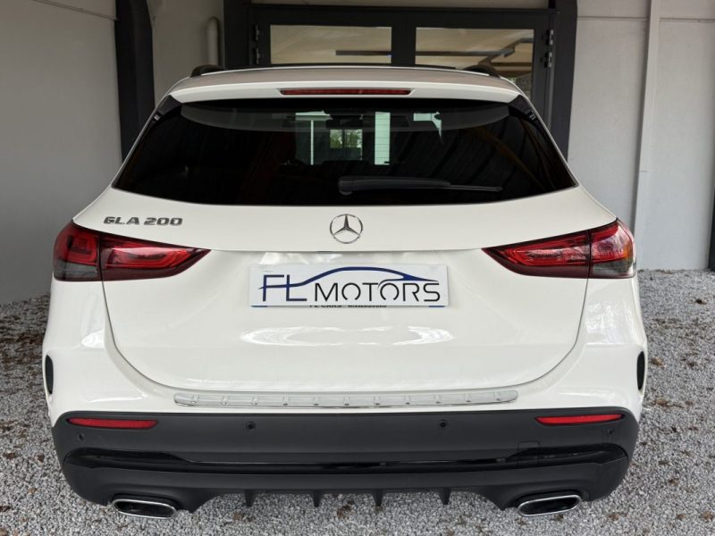 MERCEDES GLA 200 163 CV AMG LINE 7G-DCT  2021