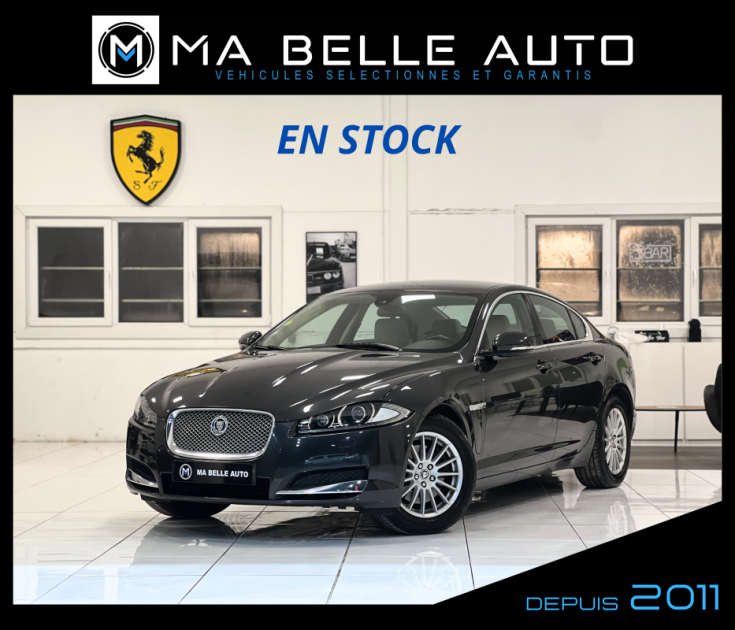 Jaguar XF 2.2d 163 / carnet + factures / cuir gps xenon attelage / 176 euros mensuel