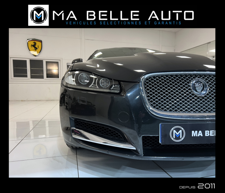 Jaguar XF 2.2d 163 / carnet + factures / cuir gps xenon attelage / 176 euros mensuel
