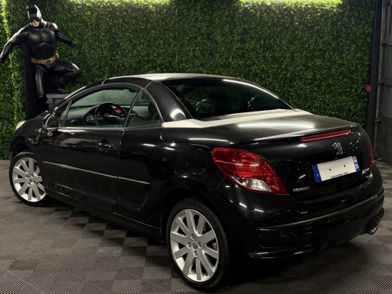 PEUGEOT 207 CC COUPE CABRIOLET PHASE 2 SPORT PACK 1.6 HDI 112 Cv BVM6 / 94 900 Kms - GARANTIE 1 AN